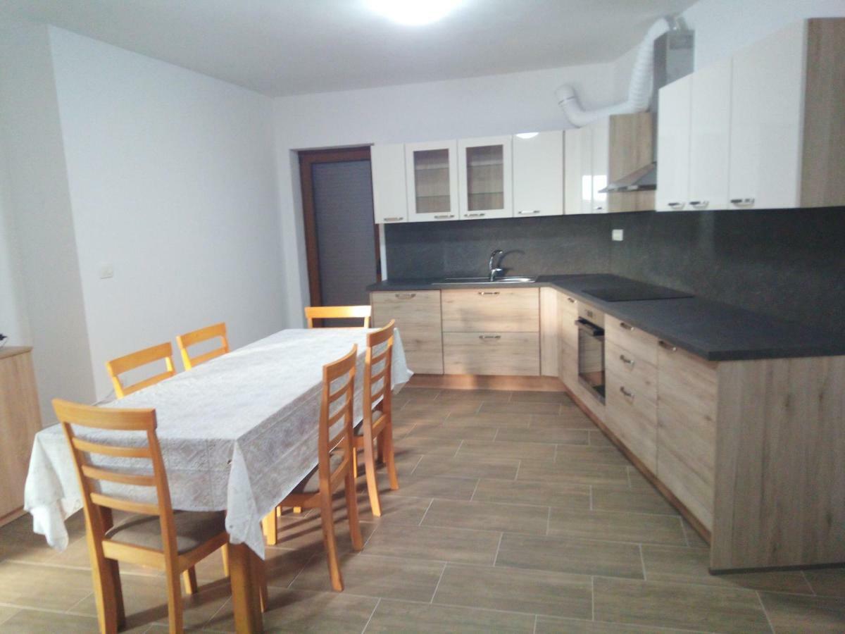 Apartmaji Matazin *